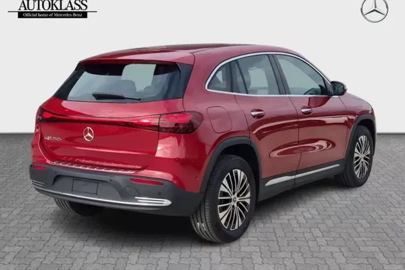 Mercedes-Benz EQA din 2025 cu 5.000 km - oferta MER179992 - foto 5