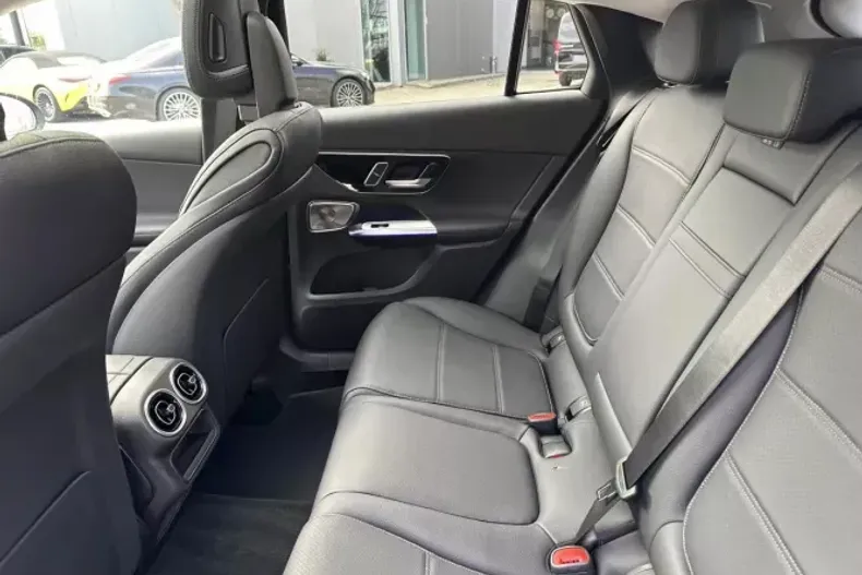 Mercedes-Benz GLC din 2025 cu 3.000 km - oferta MER179993 - foto 12