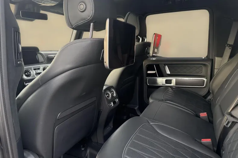 Mercedes-Benz G din 2024 cu 10.048 km - oferta MER179996 - foto 11