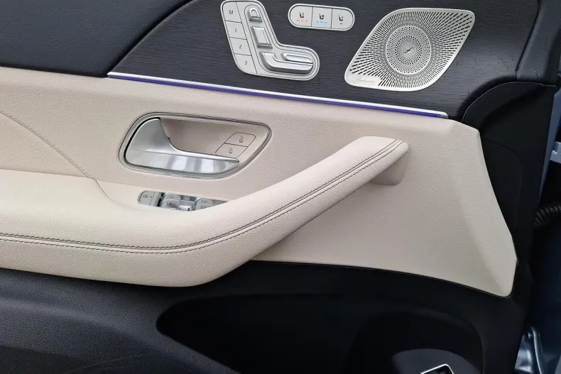 Mercedes-Benz GLE Coupe din 2024 cu 4.693 km - oferta MER179998 - foto 17