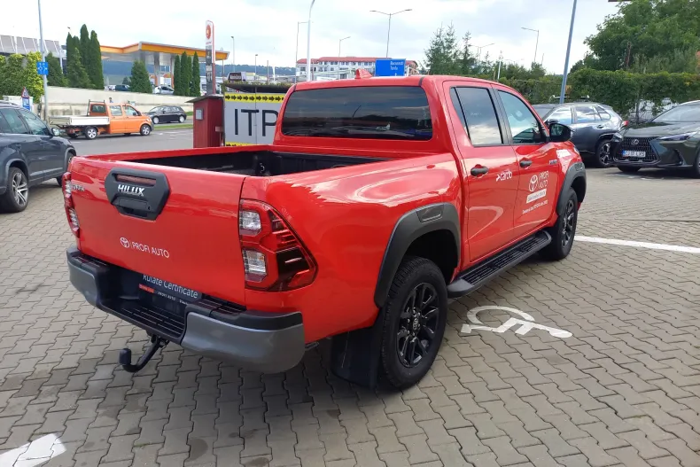 Toyota Hilux din 2024 cu 11.200 km - oferta TOY180001 - foto 10
