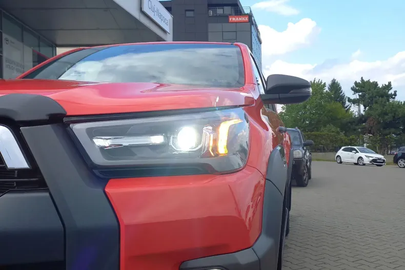 Toyota Hilux din 2024 cu 11.200 km - oferta TOY180001 - foto 12