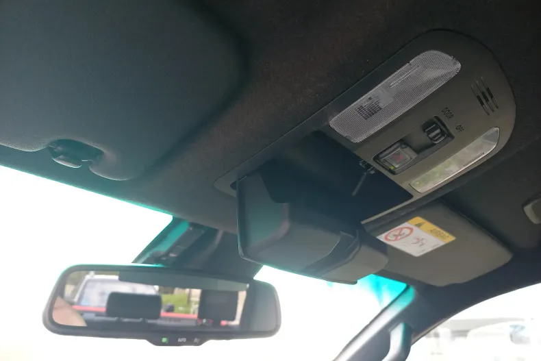 Toyota Hilux din 2024 cu 11.200 km - oferta TOY180001 - foto 28