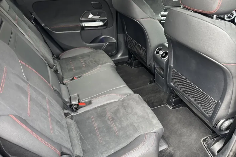 Mercedes-Benz GLB din 2024 cu 11.936 km - oferta MER180005 - foto 12