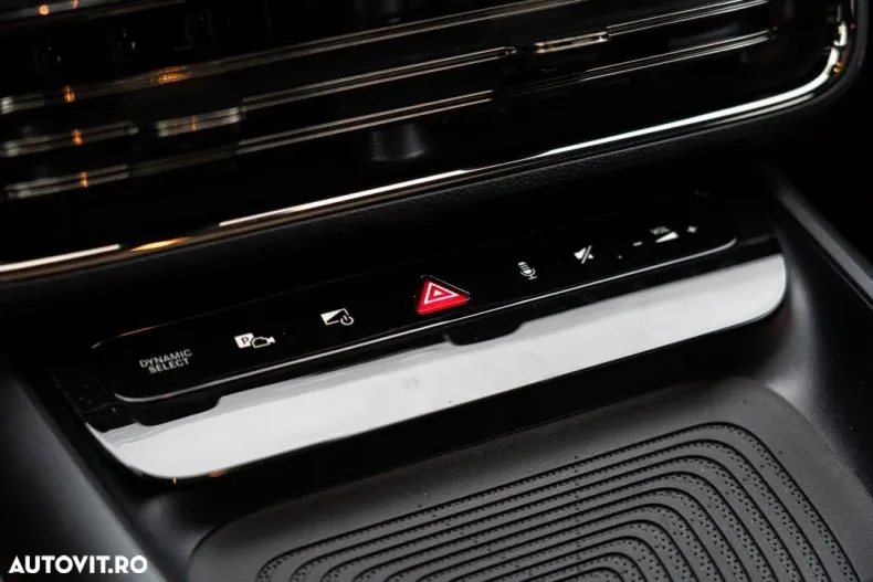 Mercedes-Benz CLA (Clasa CLA) din 2025 cu 1 km - oferta MER180008 - foto 27