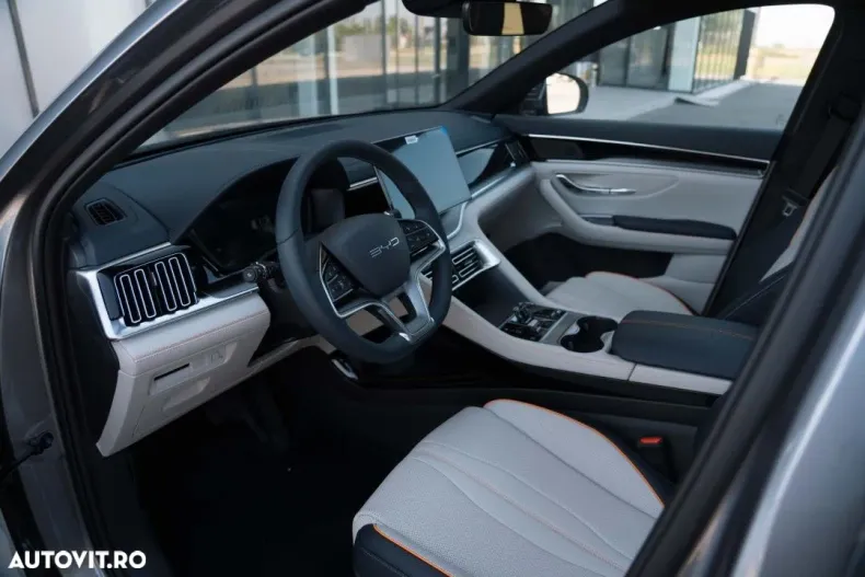 BYD SEAL U din 2025 cu 2.800 km - oferta BYD180010 - foto 14