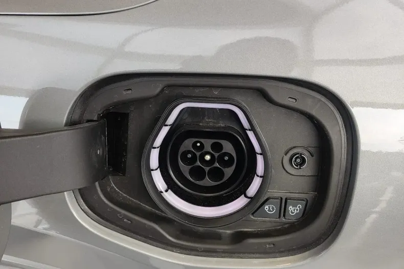 Ford Kuga din 2023 cu 9 km - oferta FOR180023 - foto 7