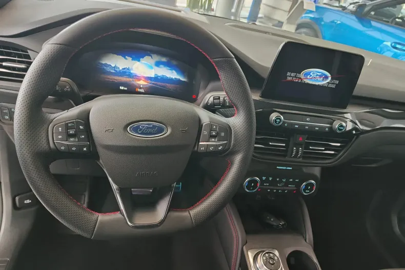 Ford Kuga din 2023 cu 9 km - oferta FOR180023 - foto 12