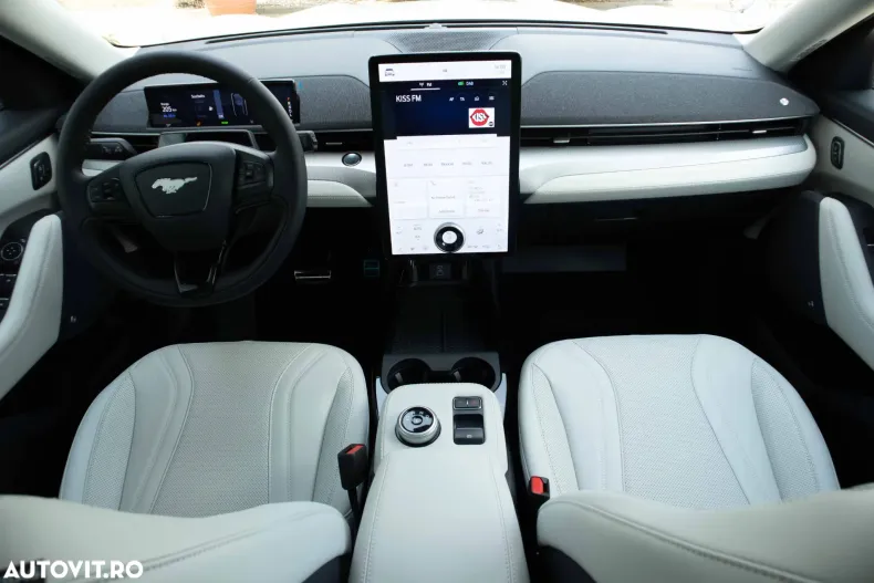 Ford Mustang Mach-E din 2024 cu 7.897 km - oferta FOR180026 - foto 18