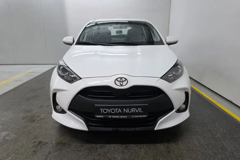 Toyota Yaris din 2024 cu 40 km - oferta TOY180031 - foto 3