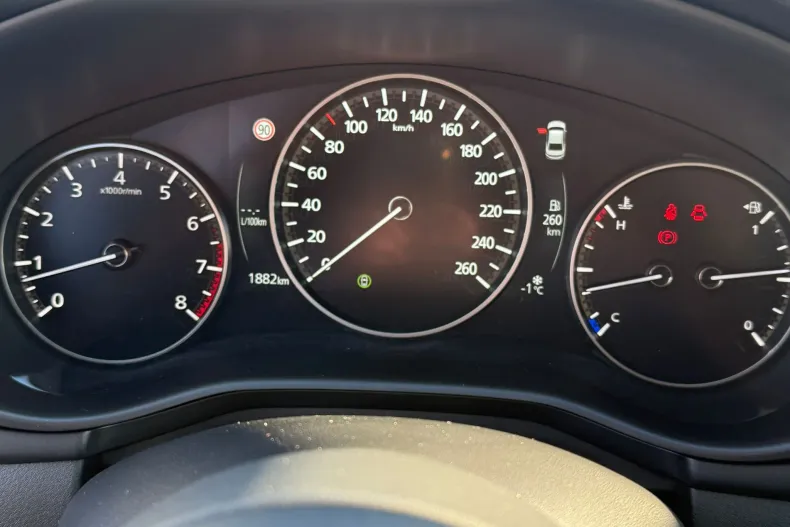 Mazda 3 din 2025 cu 1.881 km - oferta MAZ180036 - foto 14