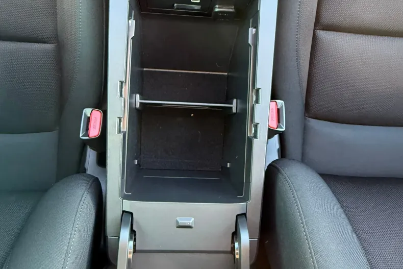 Mazda 3 din 2025 cu 1.881 km - oferta MAZ180036 - foto 18