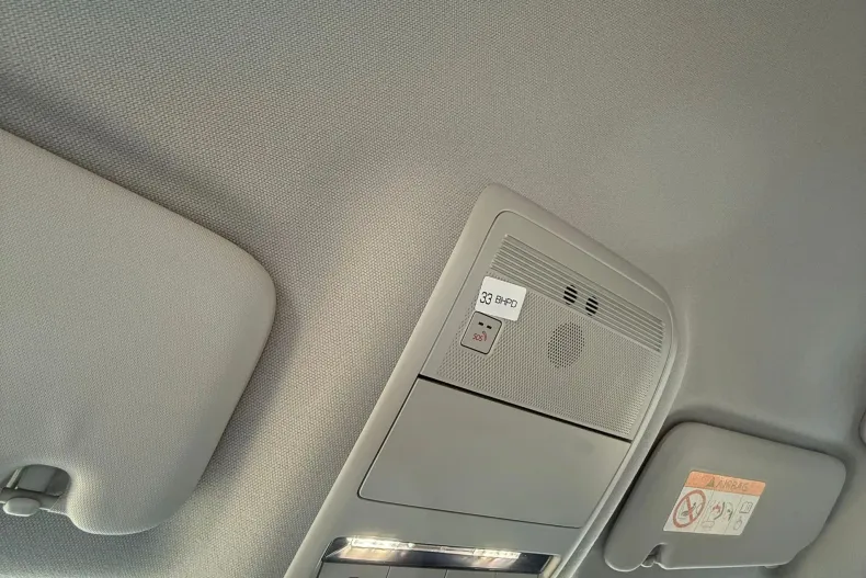 Mazda 3 din 2025 cu 1.881 km - oferta MAZ180036 - foto 19