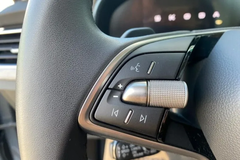 Skoda Kamiq din 2024 cu 2.000 km - oferta SKO180046 - foto 8