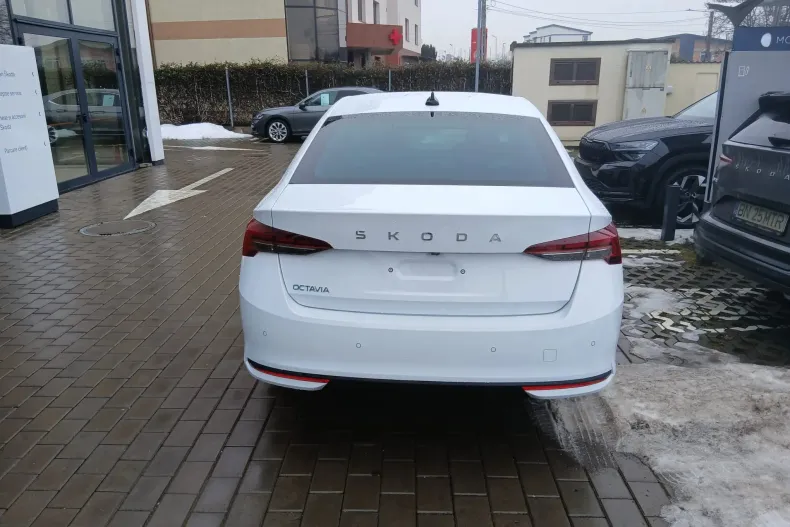 Skoda Octavia din 2025 cu 5 km - oferta SKO180048 - foto 3