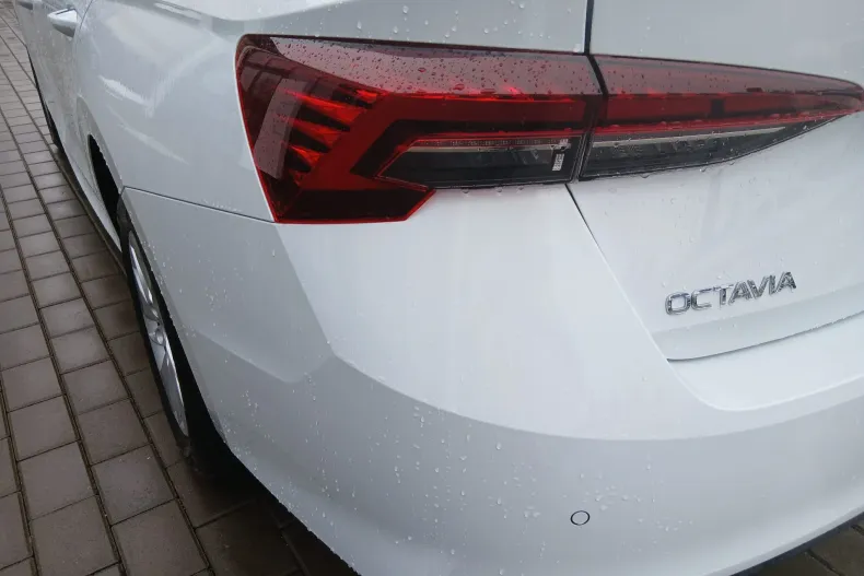 Skoda Octavia din 2025 cu 5 km - oferta SKO180048 - foto 6