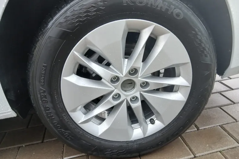 Skoda Octavia din 2025 cu 5 km - oferta SKO180048 - foto 18