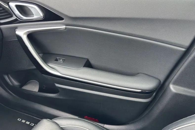 Kia XCeed din 2021 cu 34.800 km - oferta KIA180049 - foto 18