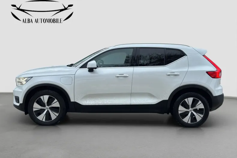Volvo XC40 din 2021 cu 128.800 km - oferta VOL180052 - foto 3