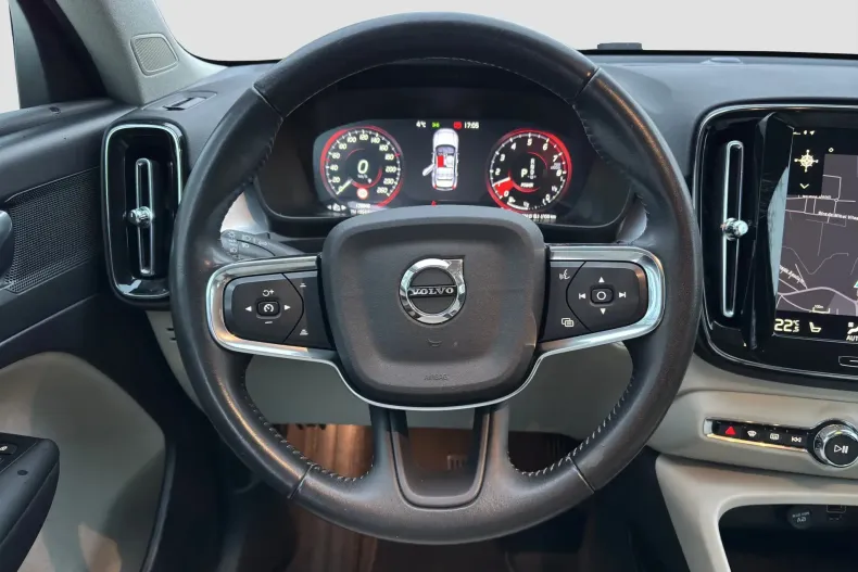 Volvo XC40 din 2021 cu 128.800 km - oferta VOL180052 - foto 14