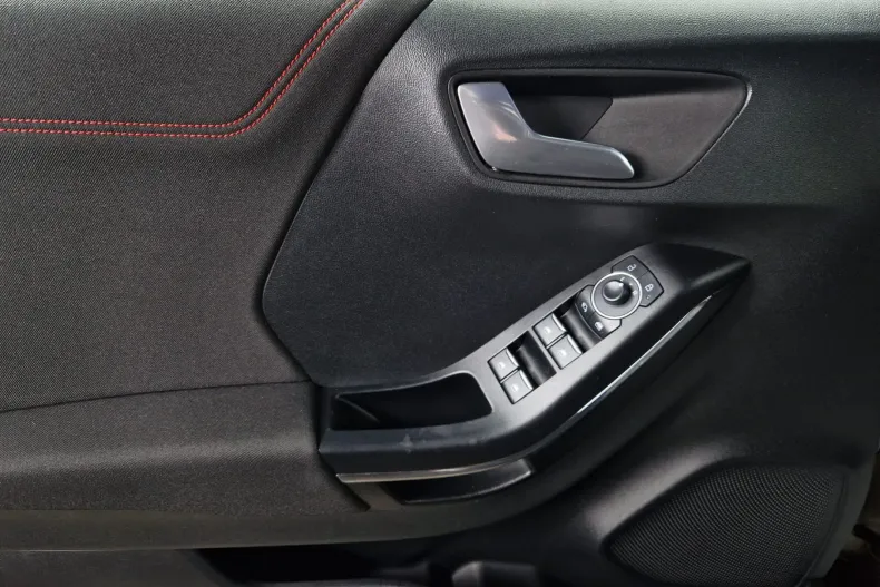 Ford Puma din 2023 cu 35.399 km - oferta FOR180057 - foto 10