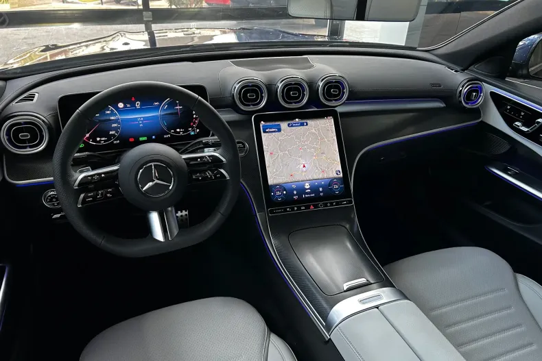 Mercedes-Benz C din 2024 cu 12.680 km - oferta MER180060 - foto 9