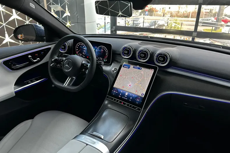 Mercedes-Benz C din 2024 cu 12.680 km - oferta MER180060 - foto 14