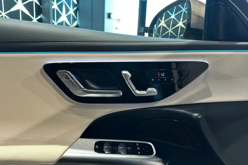 Mercedes-Benz E din 2025 cu 13 km - oferta MER180061 - foto 8