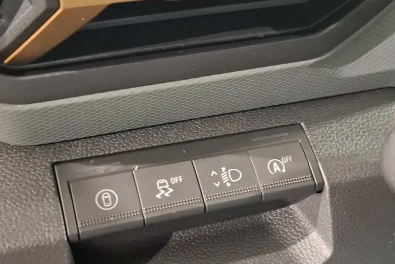 Dacia Duster din 2025 cu 15 km - oferta DAC180063 - foto 15