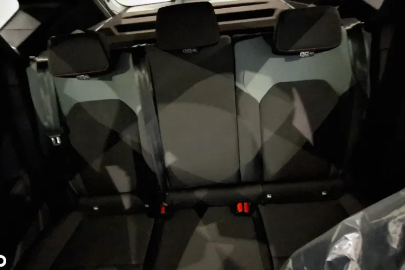 Dacia Duster din 2025 cu 15 km - oferta DAC180063 - foto 29