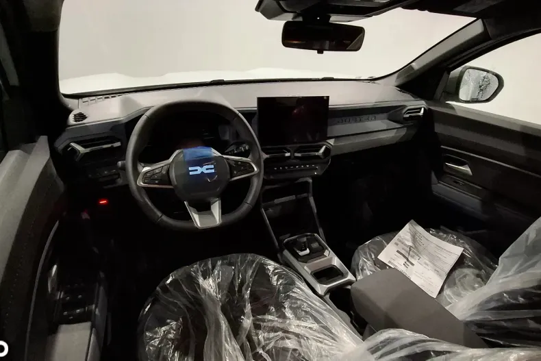 Dacia Duster din 2025 cu 5 km - oferta DAC180065 - foto 3