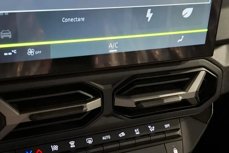 Dacia Duster din 2025 cu 5 km - oferta DAC180065 - foto 24