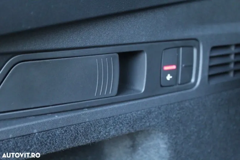 Audi Q5 din 2025 cu 9.000 km - oferta AUD180066 - foto 28