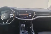 Volkswagen Touareg din 2022 cu 67.344 km - oferta VOL180072 - foto 9