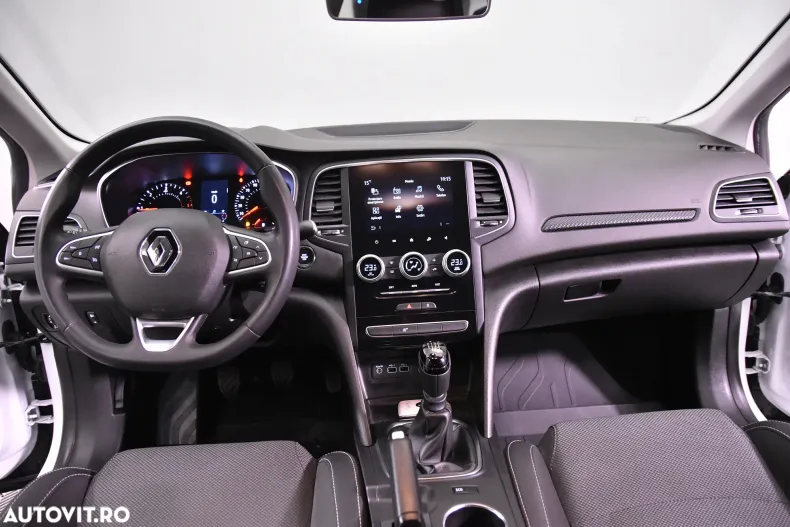 Renault Megane din 2022 cu 106.598 km - oferta REN180082 - foto 9