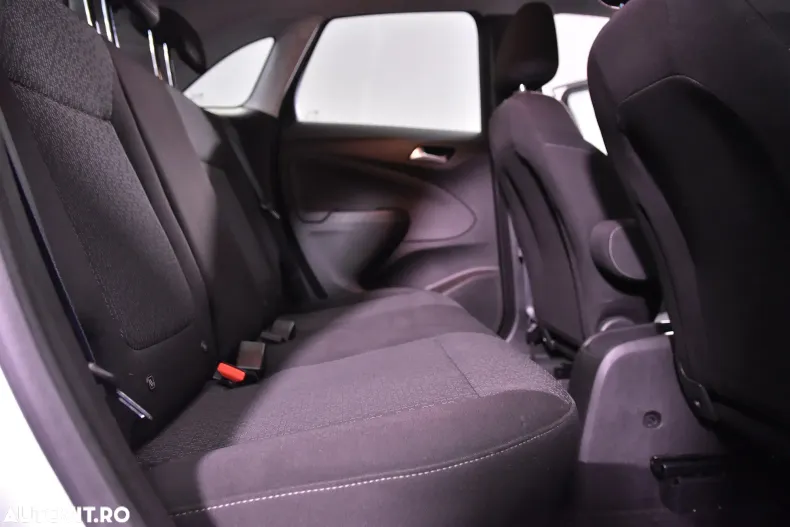 Opel Crossland din 2022 cu 63.290 km - oferta OPE180090 - foto 12
