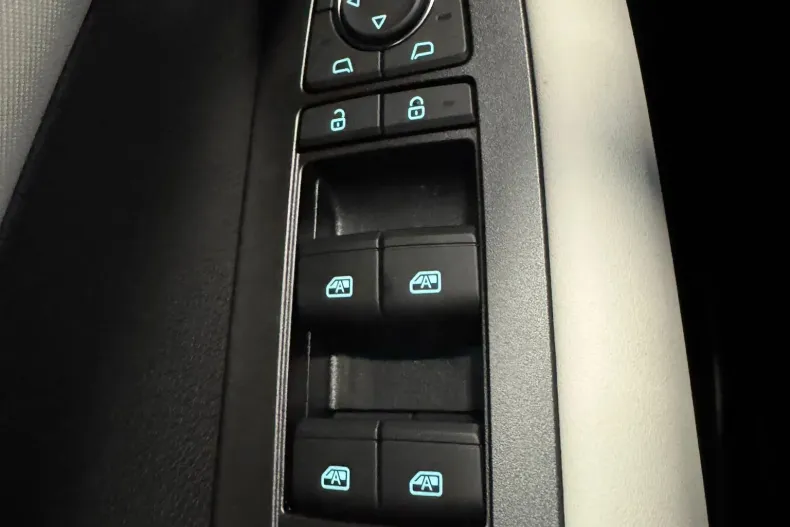 BYD SEAL din 2025 cu 5 km - oferta BYD180093 - foto 18