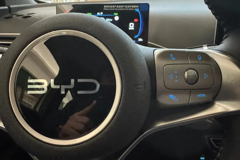 BYD DOLPHIN din 2025 cu 21 km - oferta BYD180095 - foto 17