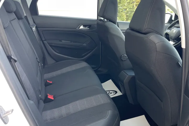 Peugeot 308 din 2020 cu 146.000 km - oferta PEU180096 - foto 23