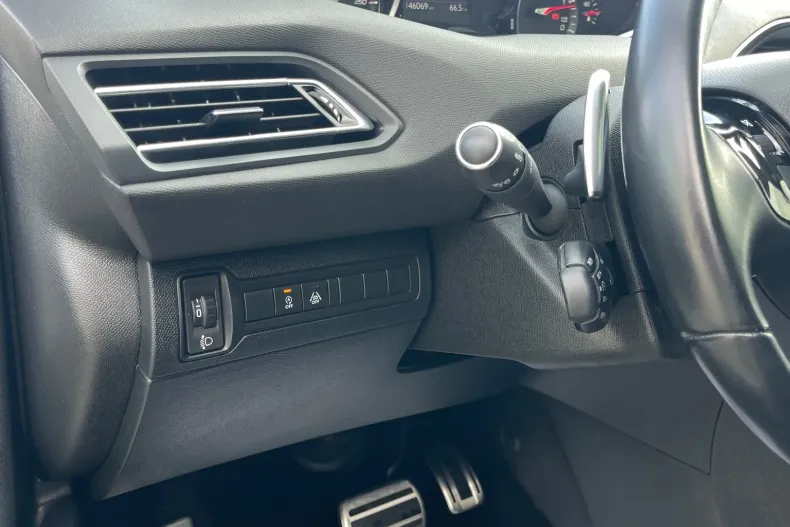 Peugeot 308 din 2020 cu 146.000 km - oferta PEU180096 - foto 30