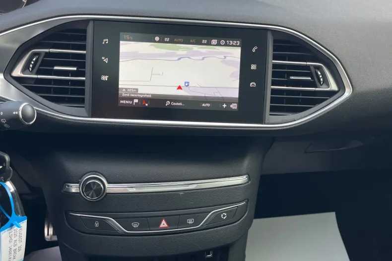 Peugeot 308 din 2020 cu 146.000 km - oferta PEU180096 - foto 36