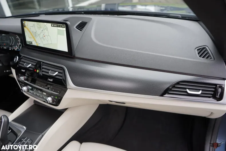 BMW Seria 5 din 2022 cu 55.800 km - oferta BMW180099 - foto 22