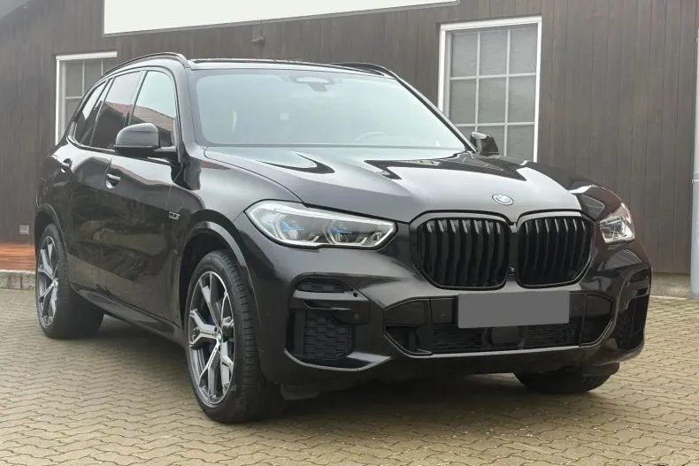BMW X5 din 2022 cu 65.930 km - oferta BMW180100 - foto 1
