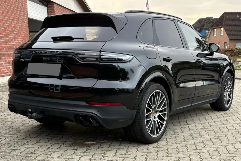Porsche Cayenne din 2022 cu 51.250 km - oferta POR180101 - foto 4