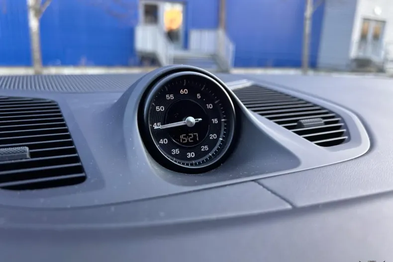 Porsche Cayenne din 2024 cu 25.400 km - oferta POR180102 - foto 21