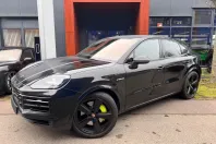 Porsche Cayenne din 2025 cu 16.500 km - oferta POR180103 - foto 1