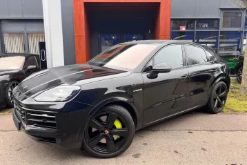 Porsche Cayenne din 2025 - oferta POR180103