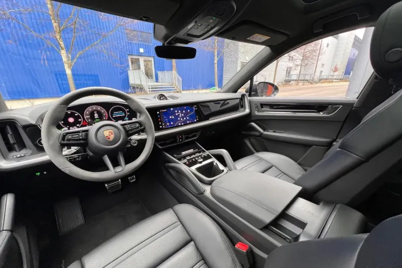 Porsche Cayenne din 2025 cu 16.500 km - oferta POR180103 - foto 8