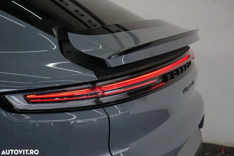Porsche Cayenne Coupe din 2024 cu 34.200 km - oferta POR180106 - foto 7