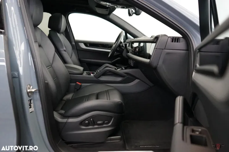 Porsche Cayenne Coupe din 2024 cu 34.200 km - oferta POR180106 - foto 14